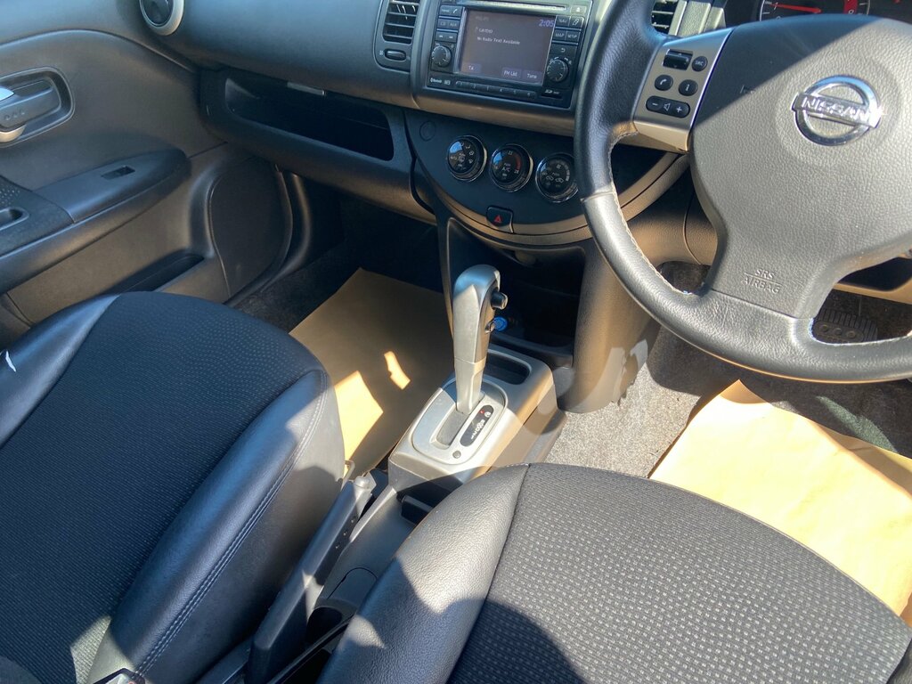 Nissan Note Note N-tec Silver #31