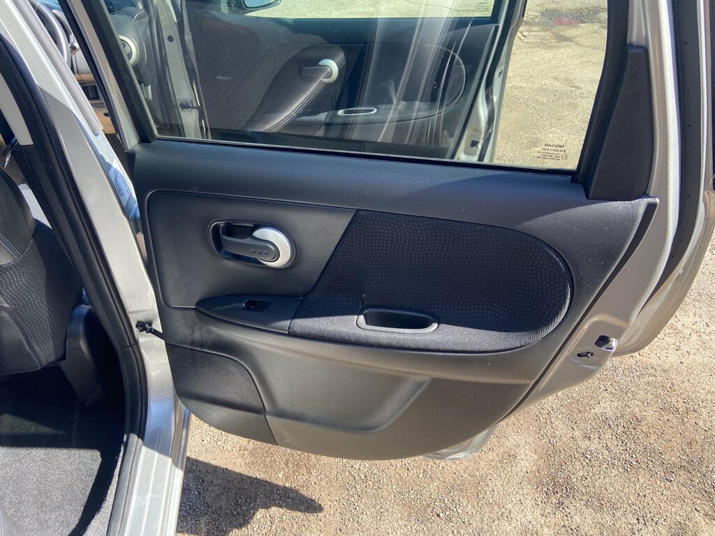Nissan Note Note N-tec Silver #29