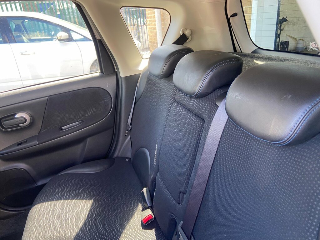 Nissan Note Note N-tec Silver #20
