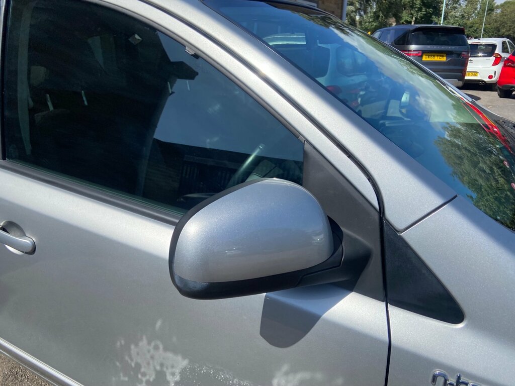 Nissan Note Note N-tec Silver #11