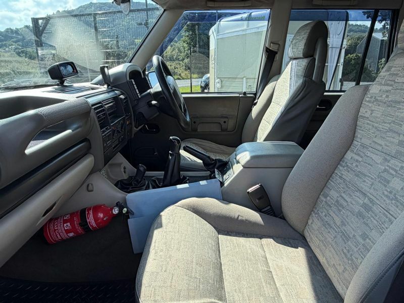 Land Rover Discovery 2.5 Td5 E White #13