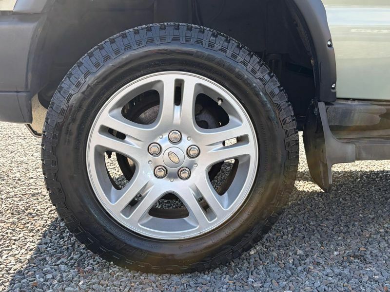Land Rover Discovery 2.5 Td5 E White #12
