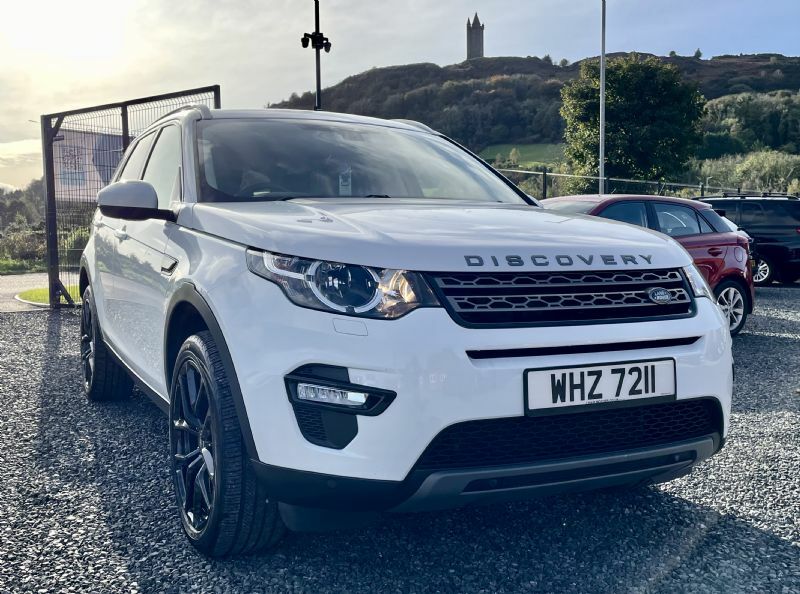 Land Rover Discovery Sport Se Tech Td4 White #4