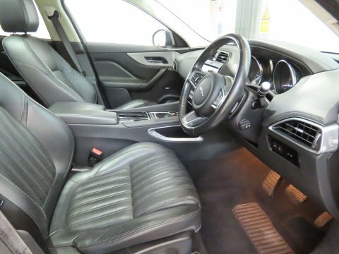 Jaguar F-Pace 2.0D Portfolio Awd Black #8