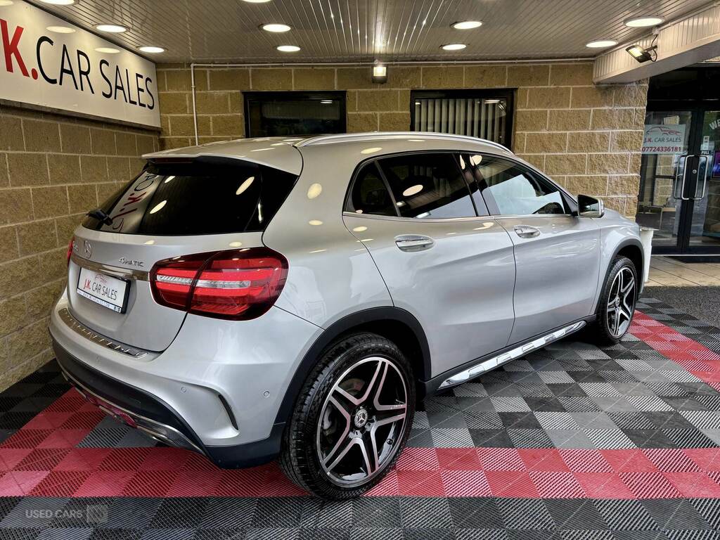 Mercedes-Benz GLA Class Gla 220D 4Matic Amg Line Prem Plus KU17ETT Silver #2