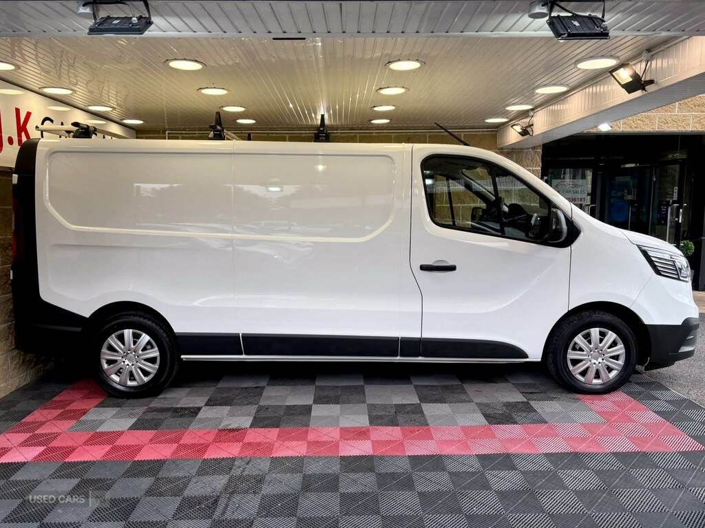 Renault Trafic Ll30 Blue Dci 130 Start Van NU73MKJ White #3