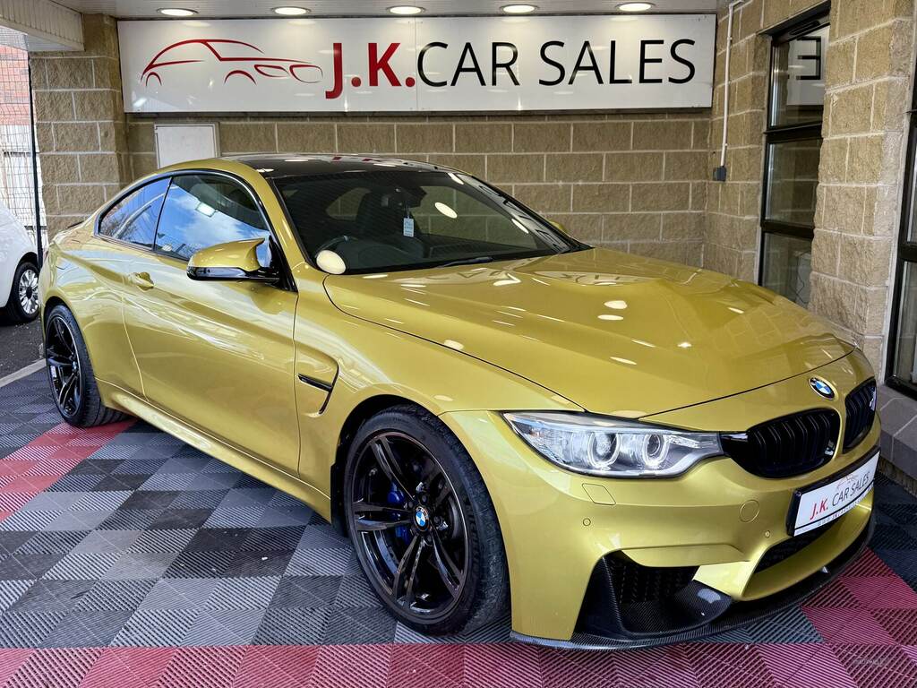 BMW M4 M4 Dct Yellow