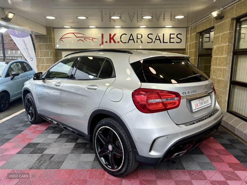 Mercedes-Benz GLA Class Gla 250 4Matic Amg Line Premium Plus Silver #5