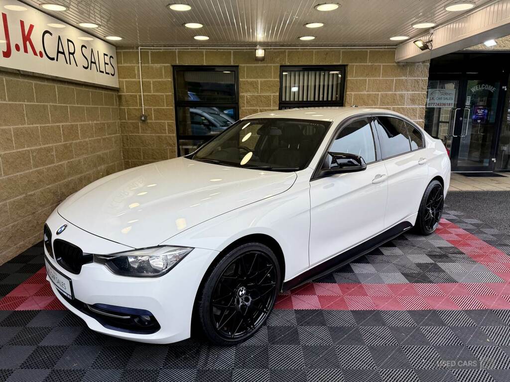 BMW 3 Series 320D Efficientdynamics Sport White #4