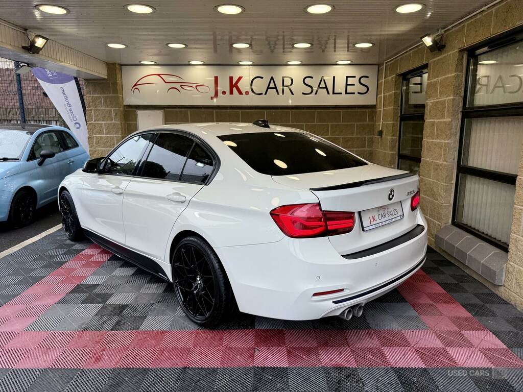 BMW 3 Series 320D Efficientdynamics Sport White #5