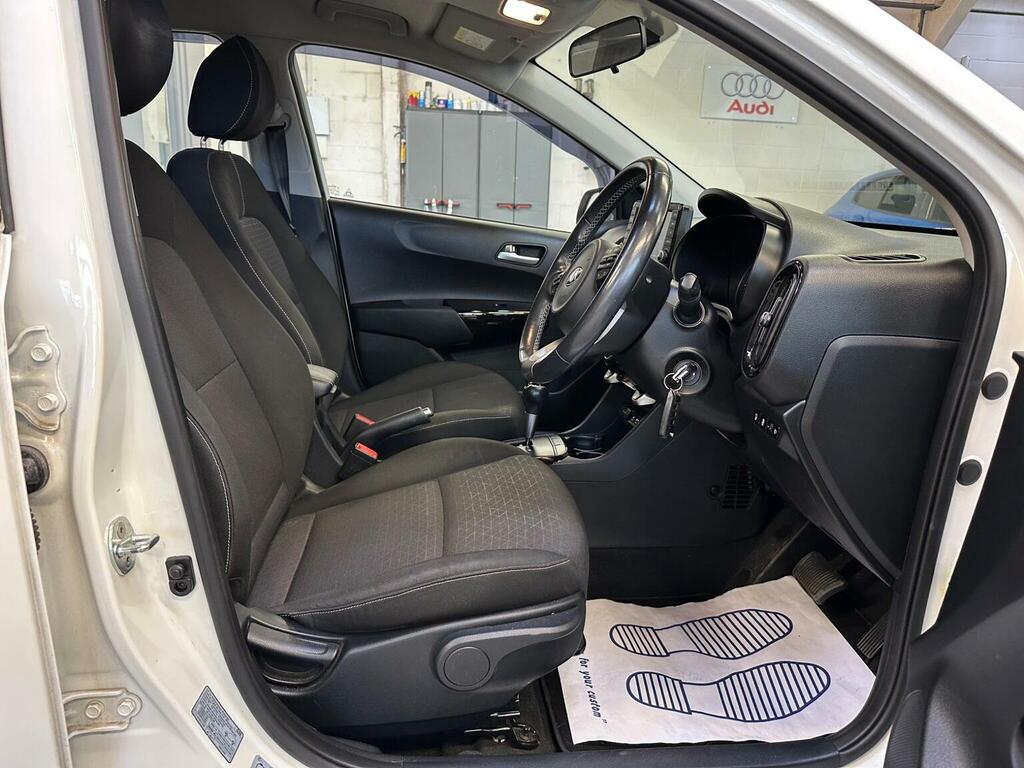 Kia Picanto Hatchback Black #34