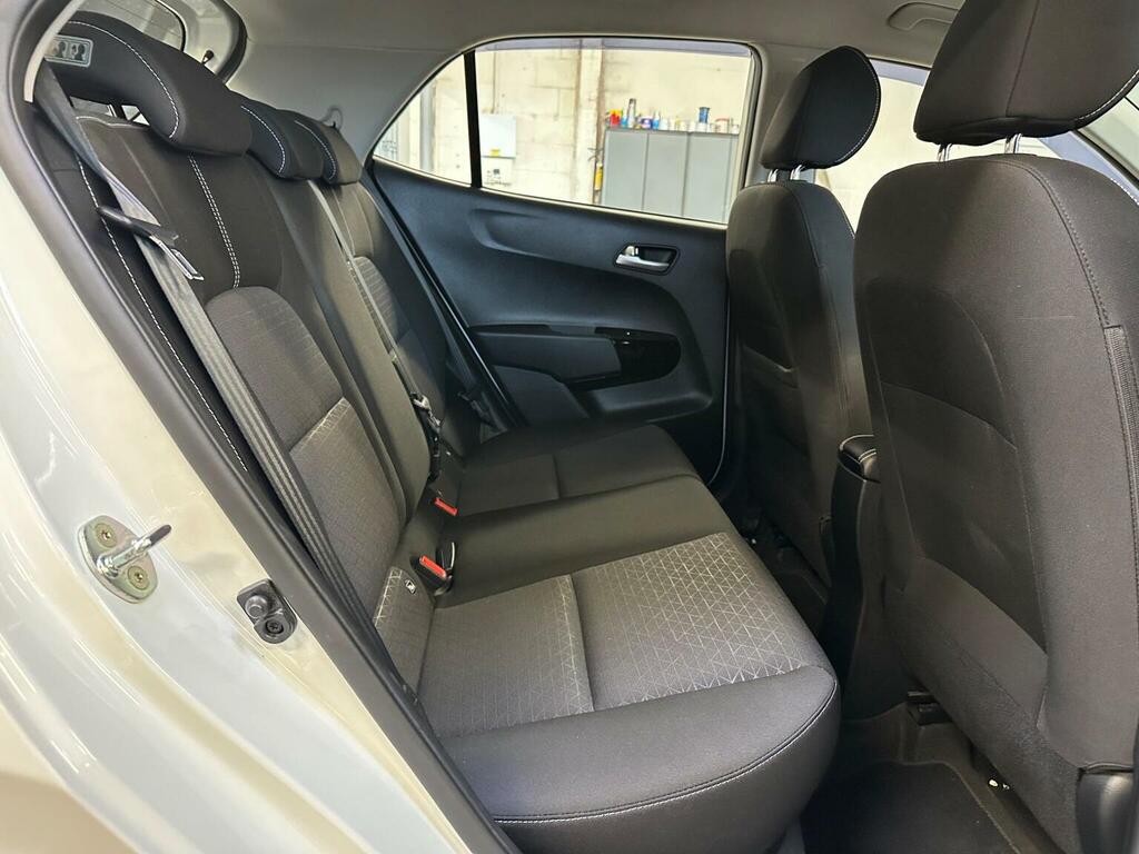 Kia Picanto Hatchback Black #42