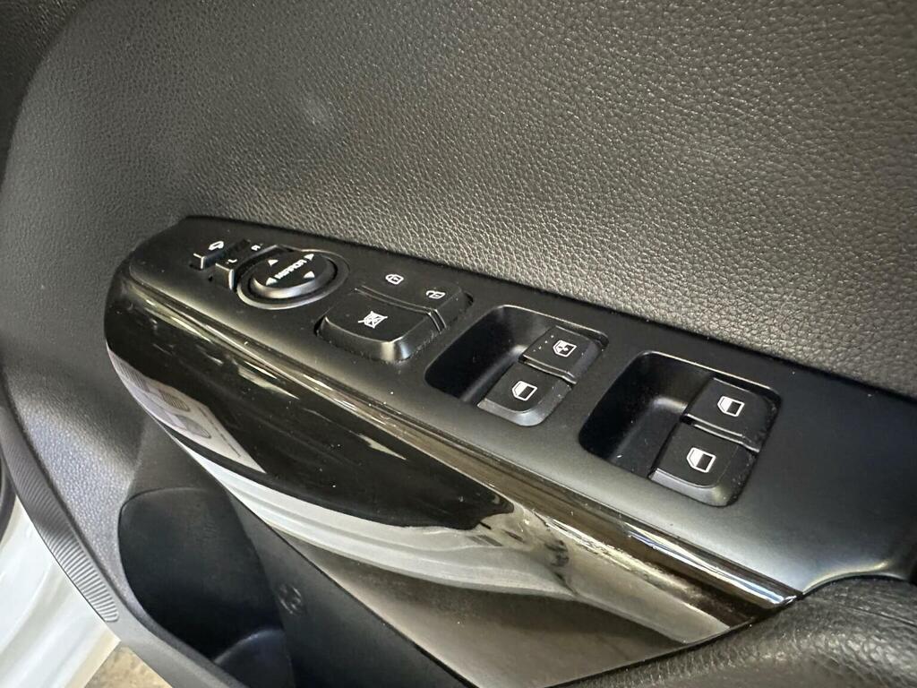 Kia Picanto Hatchback Black #41