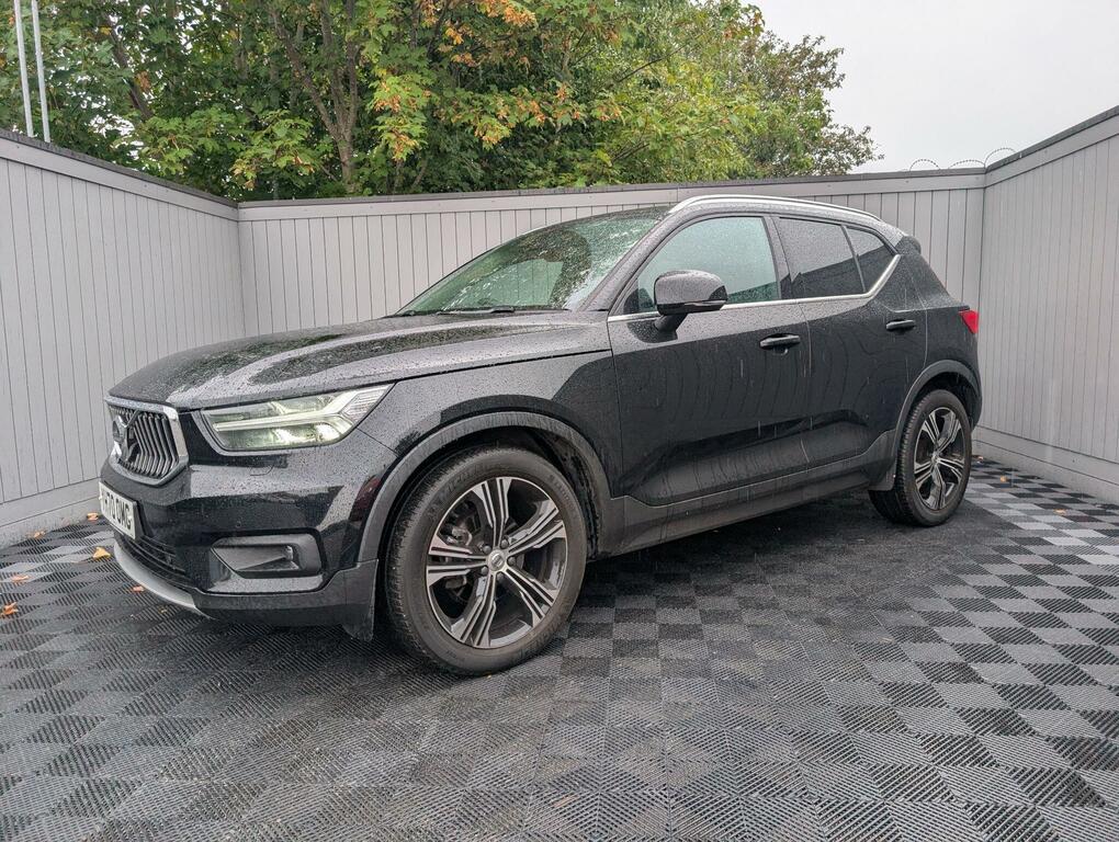 Volvo XC40 Inscription Pro Black #3
