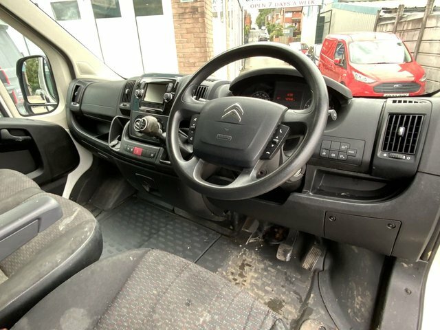 Citroen Relay 2.2 Bluehdi 35 Enterprise White #4