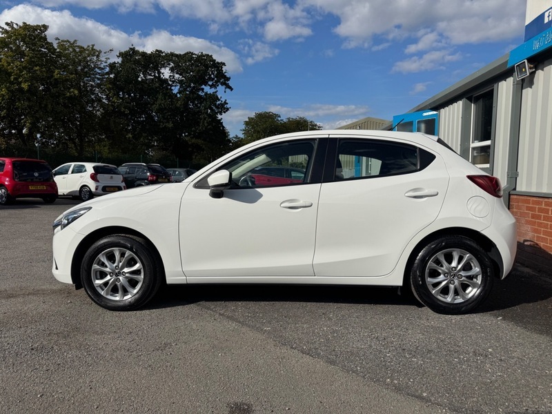 Mazda 2 Se Plus DX68GZP White #6