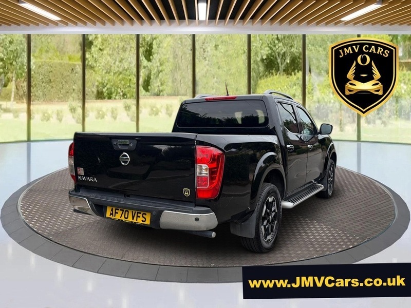 Nissan Navara Dci Tekna Shr Dcb Black #6