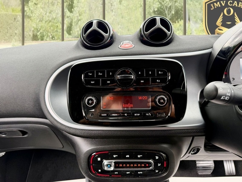 Smart Fortwo 2017 White #9