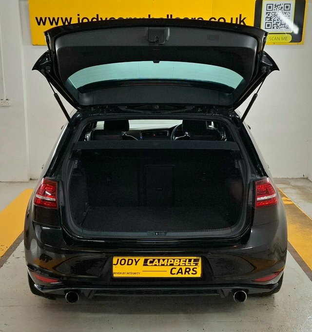 Volkswagen Golf 2017 2.0 Tsi Gti Hatchback Dsg  Black #4
