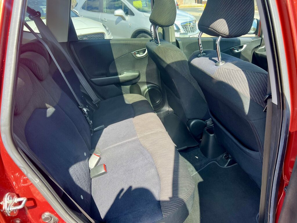Honda Jazz Sr I-mmd Cvt Black #18