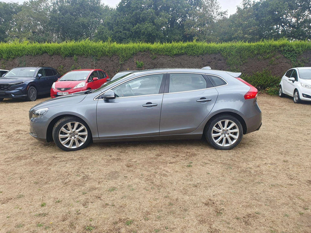 Volvo V40 T4 Se Lux Nav Grey #4