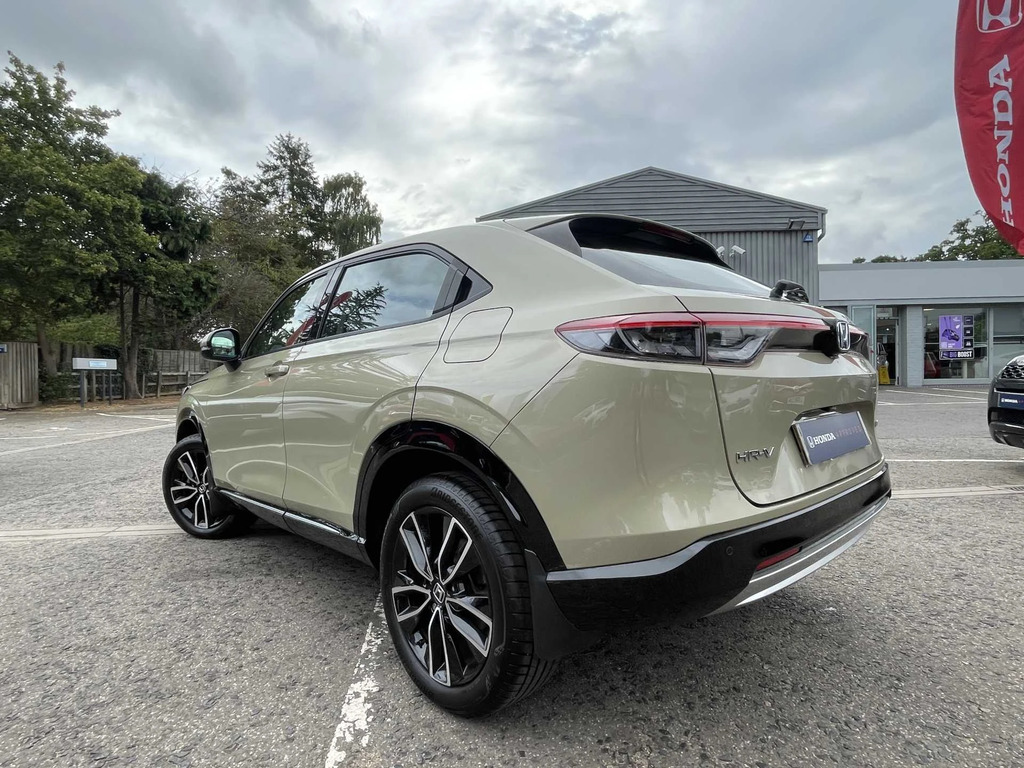 Honda Hr-V Advance I-mmd Cvt Beige #3