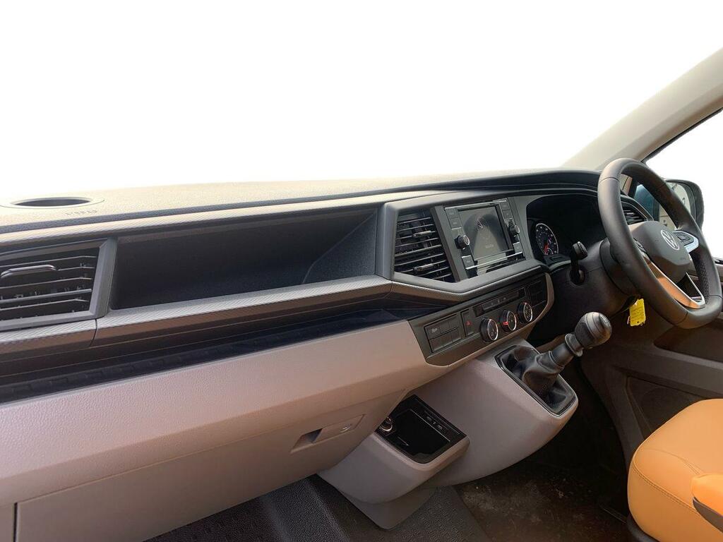 Volkswagen Transporter Le Mans T28 Swb 2.0 Tdi 110Ps 5 Speed White #2