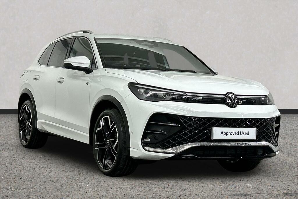 Volkswagen Tiguan 1.5 Etsi 150 R-line Dsg White