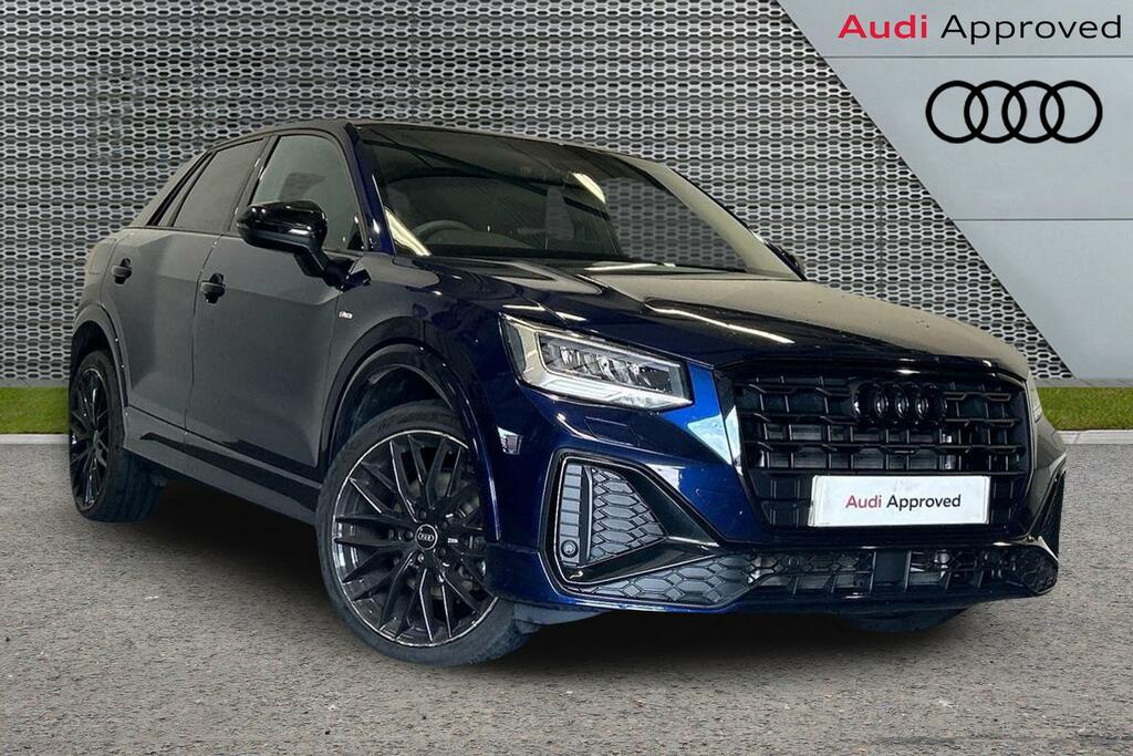 Audi Q2 Black Edition 35 Tfsi 150 Ps S Tronic Blue