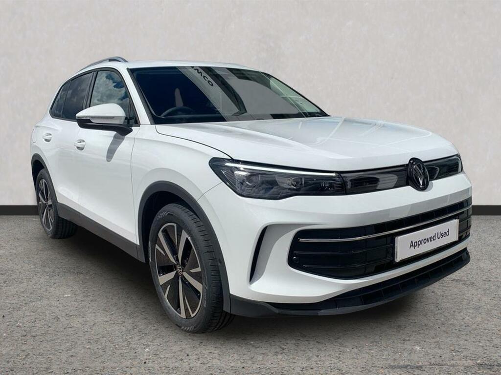 Volkswagen Tiguan 1.5 Etsi 150 Match Dsg White