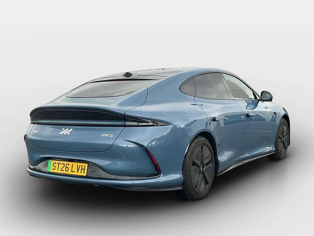 MG IM5 75Kwh Standard Range Saloon ST26LVH Blue #2