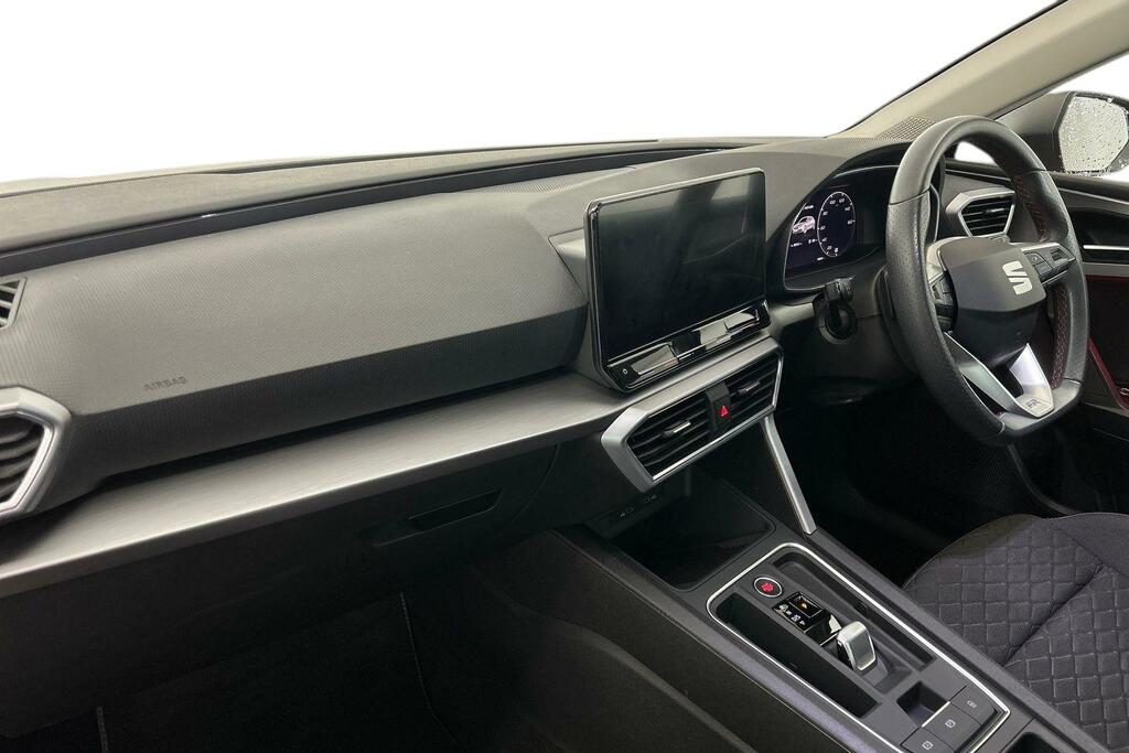 Seat Leon 1.0 Etsi Fr Dsg SW21NBO Red #2