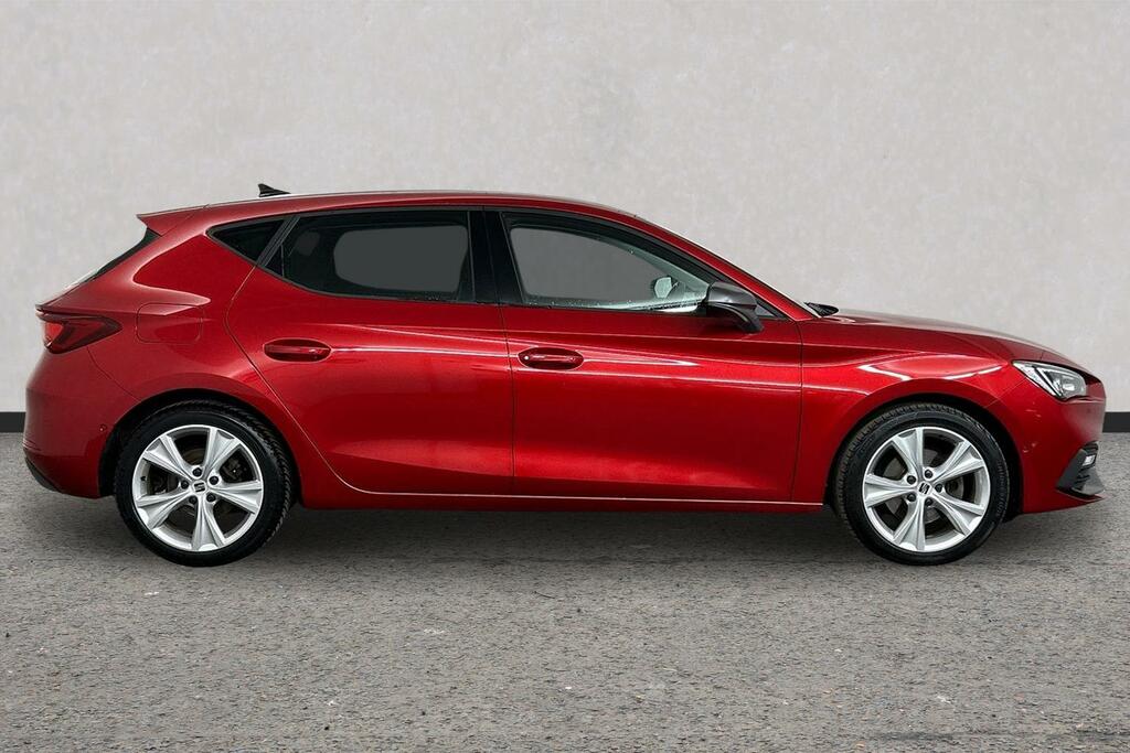 Seat Leon 1.0 Etsi Fr Dsg SW21NBO Red #4