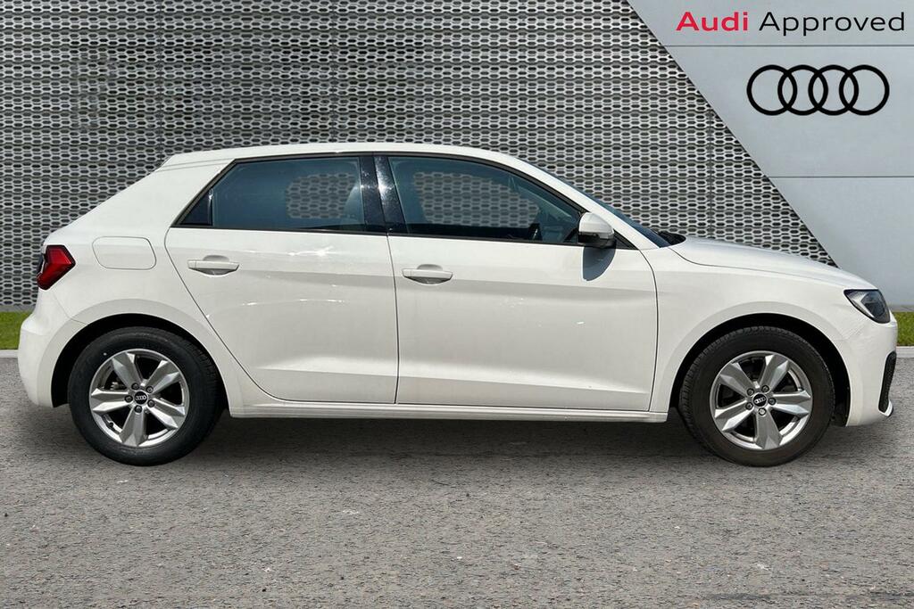 Audi A1 Technik 30 Tfsi 116 Ps 6-Speed ST70NBM White #4