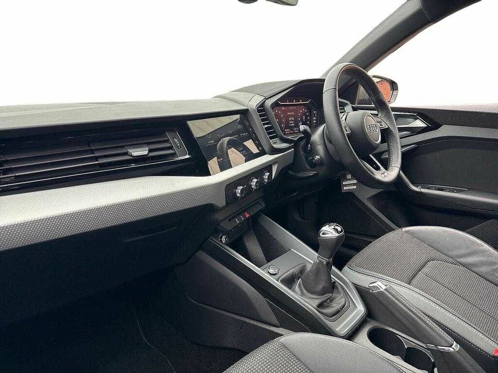 Audi A1 S Line 25 Tfsi 95 Ps 5-Speed SW72PTY Grey #2