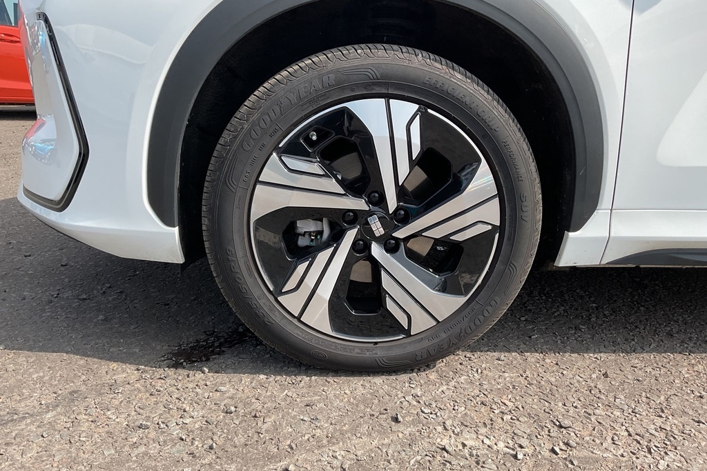 Geely EX5 60.22Kwh Pro KR75LNJ White #5