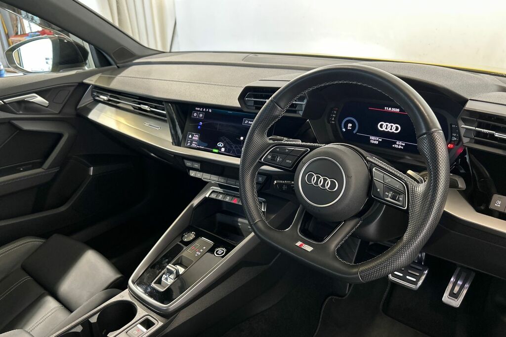 Audi A3 Black Edition 35 Tdi 150 Ps S Tronic SW24FAU Yellow #6