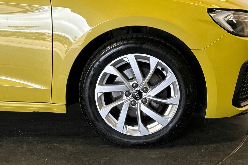 Audi A1 Sport 30 Tfsi 110 Ps 6-Speed SM71GWD Yellow #5