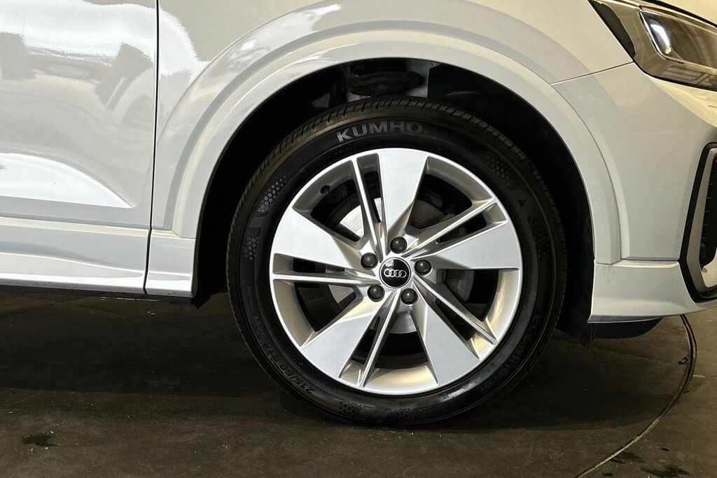 Audi Q2 S Line 35 Tfsi 150 Ps S Tronic EY21XDB White #5