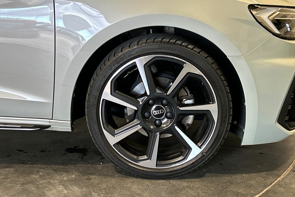 Audi A1 Black Edition 30 Tfsi 116 Ps S Tronic SW25FOC Silver #5