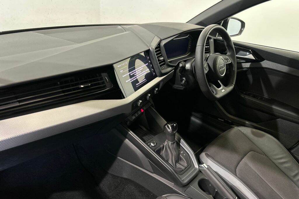 Audi A1 Black Edition 30 Tfsi 116 Ps S Tronic SW25FOC Silver #2