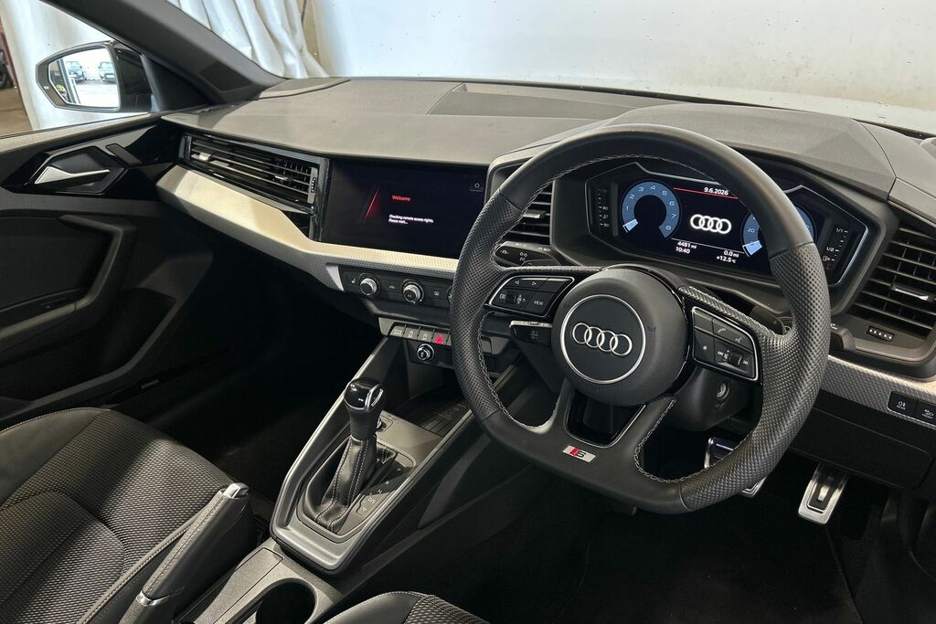 Audi A1 Black Edition 30 Tfsi 116 Ps S Tronic SW25FOC Silver #6