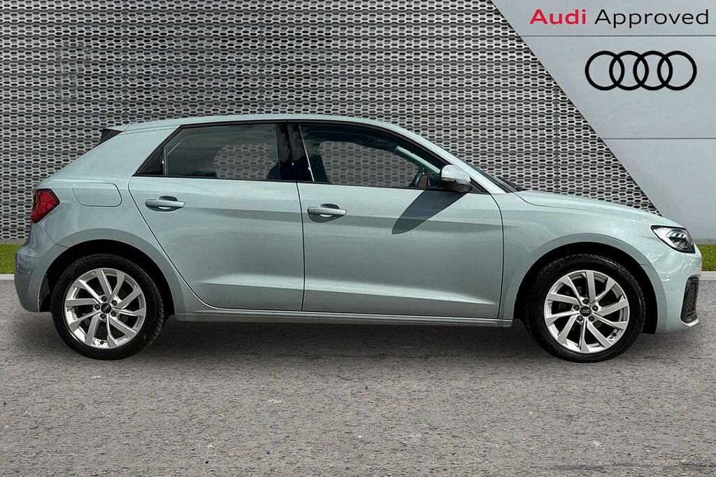 Audi A1 Sport 25 Tfsi 95 Ps 5-Speed ST24YTG Grey #4