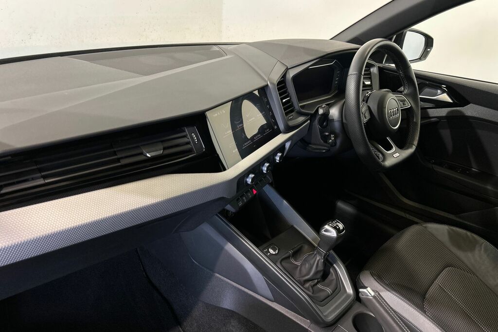 Audi A1 Black Edition 30 Tfsi 110 Ps 6-Speed SV72ZTC Grey #2