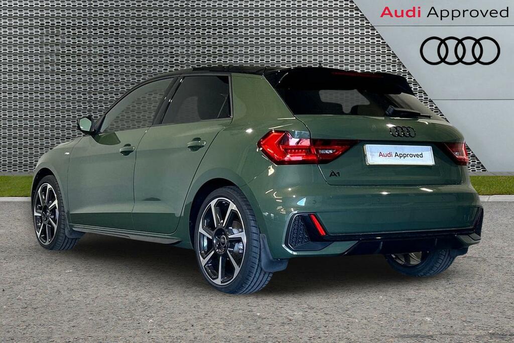 Audi A1 Black Edition 30 Tfsi 116 Ps S Tronic SV26HDF Green #3