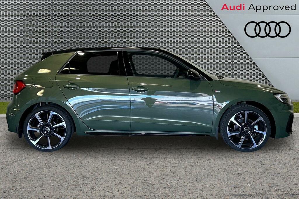 Audi A1 Black Edition 30 Tfsi 116 Ps S Tronic SV26HDF Green #4