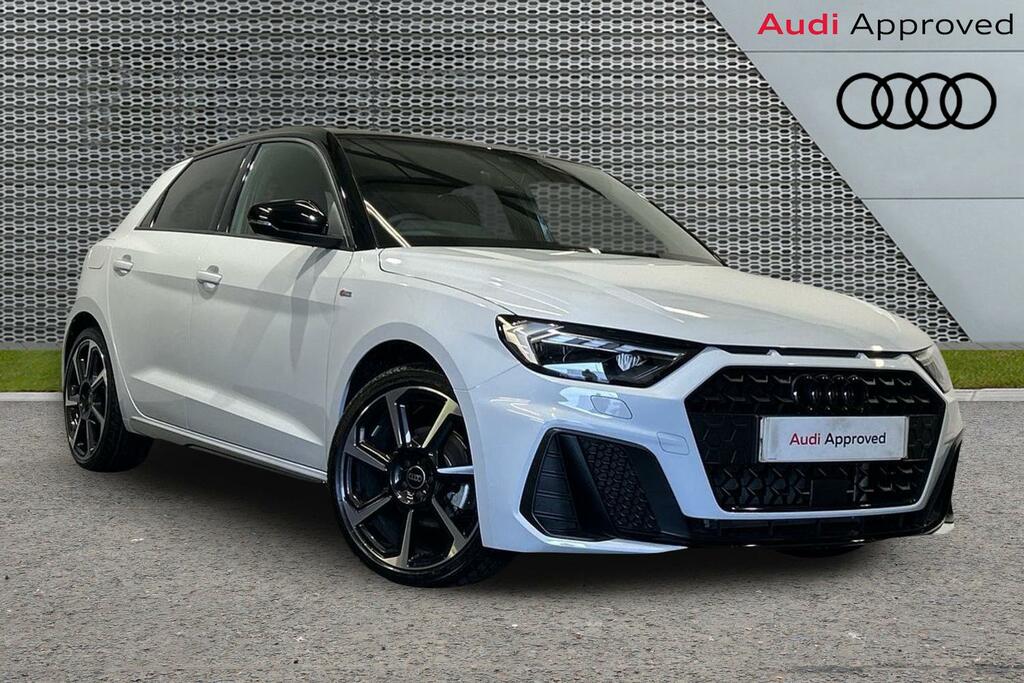 Audi A1 Black Edition 30 Tfsi 116 Ps S Tronic White