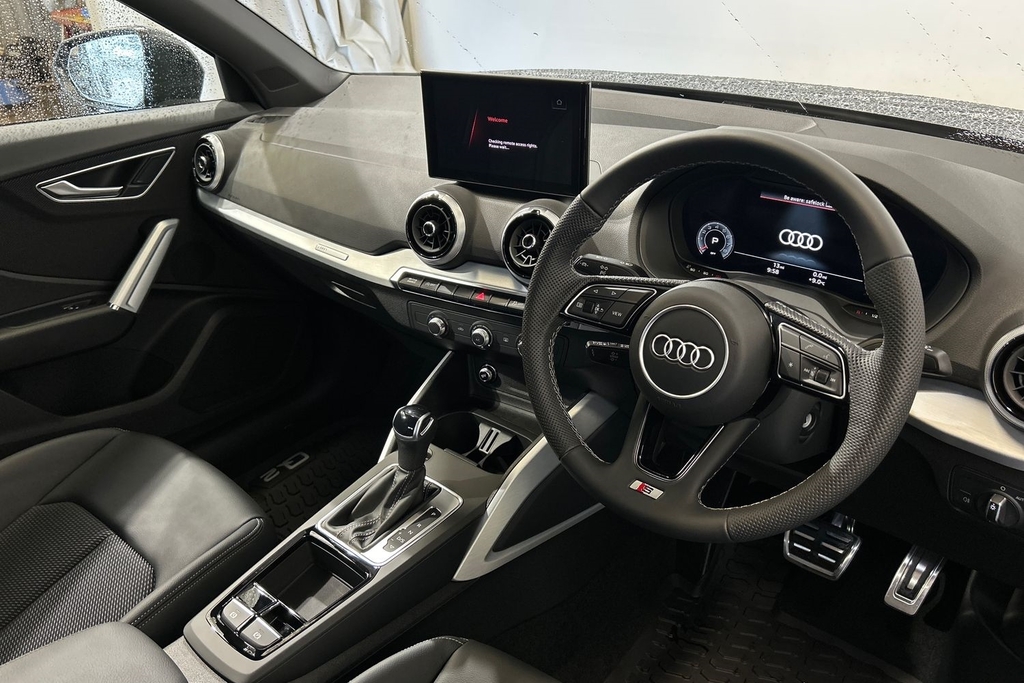 Audi Q2 S Line 35 Tfsi 150 Ps S Tronic SV26ZBC Grey #6