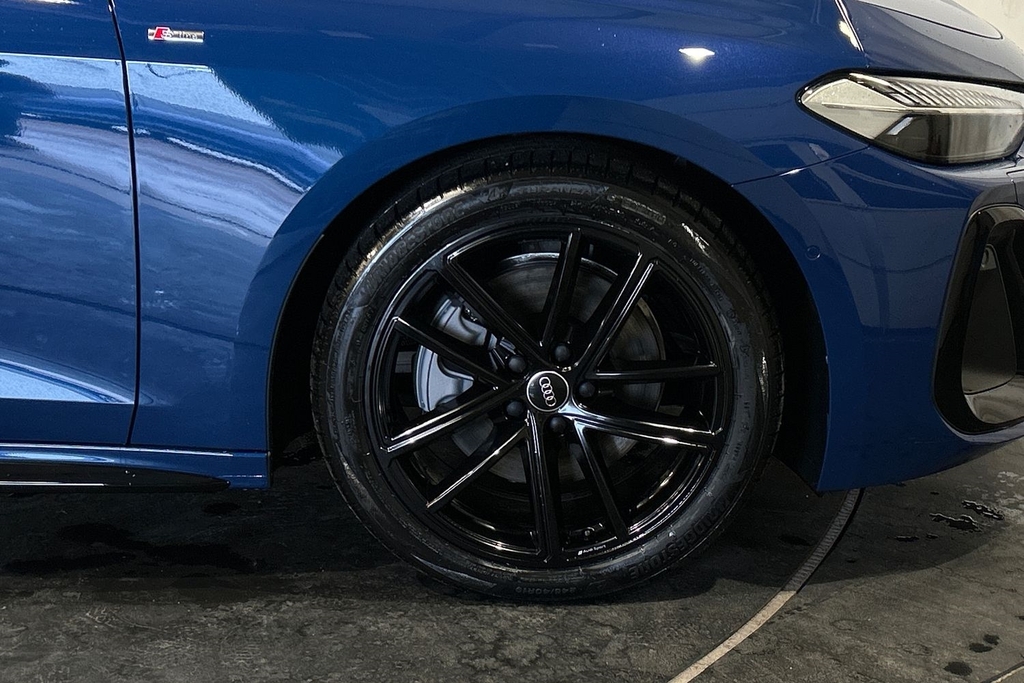 Audi A5 Black Edition Tfsi 204 Ps S Tronic SV26YVC Blue #5