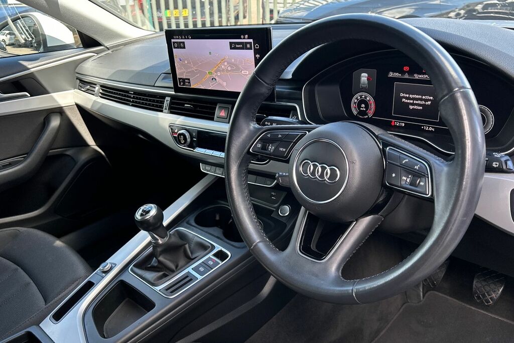 Audi A4 Avant Avant Technik 35 Tfsi 150 Ps 6-Speed ST20LXE White #6